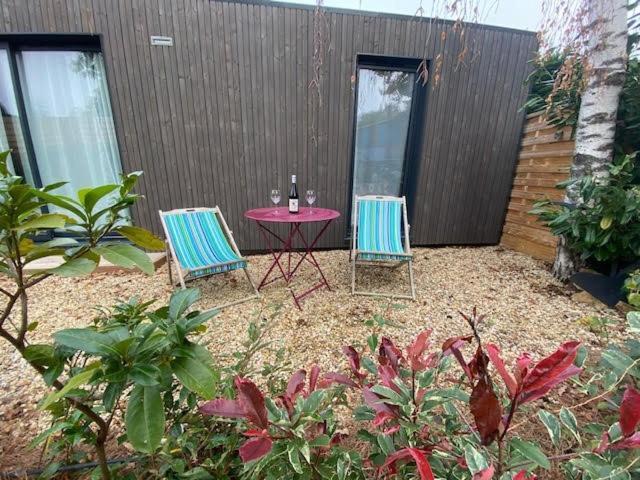 Studio De Jardin "Le Temps D Une Pause" Jusqu'A 4 Personnes En Face Du Beaujolais - Climatisation Et Borne Recharge Vehicule Electrique Montmerle-sur-Saone Exterior foto